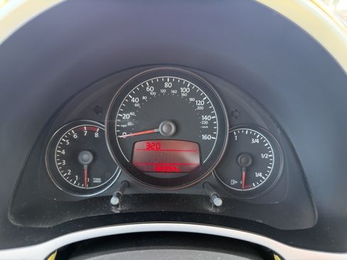 Used 2012 Volkswagen Beetle 2.5 FWD image 19