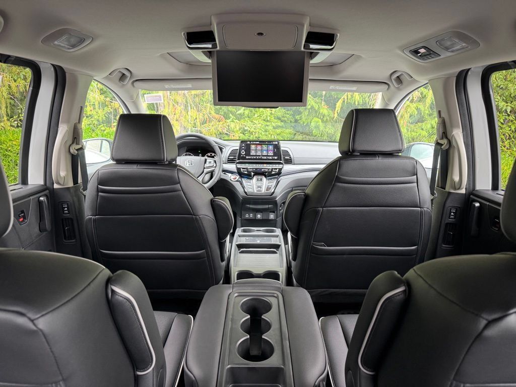 New 2026 Honda Odyssey Elite image 23