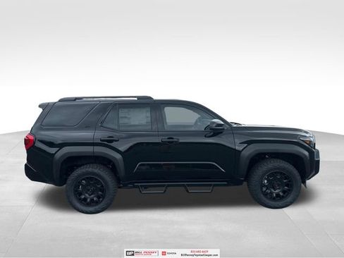 New 2026 Toyota 4Runner SR5 AWD/4WD image 6