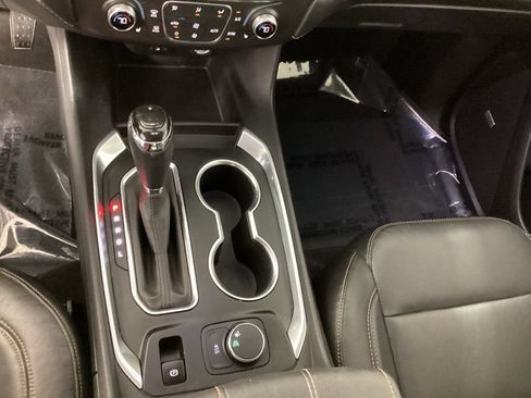 Used 2019 Chevrolet Traverse LT w/ LT Premium Package FWD image 21