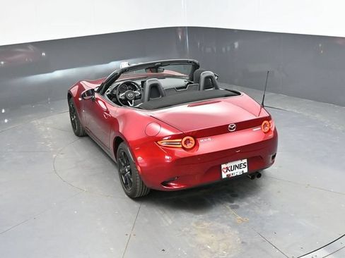 Used 2025 MAZDA MX-5 Miata Sport RWD image 37
