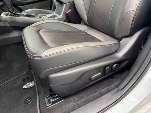 Certified 2025 Subaru Crosstrek 2.5i Limited image 12