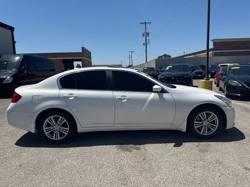 Used 2013 INFINITI G37 x Sedan w/ Premium Pkg AWD/4WD image 5