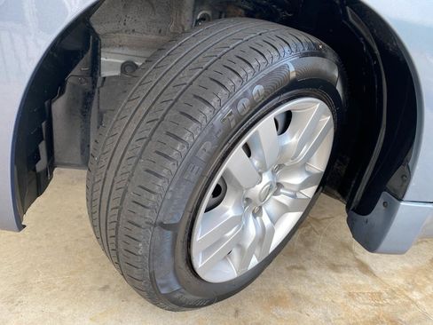 Used 2010 Nissan Altima 2.5 S FWD image 11