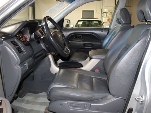 Used 2008 Honda Pilot EX-L image 8
