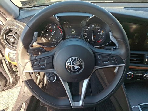 Used 2019 Alfa Romeo Giulia Ti Sport w/ Quick Order Package 22S Sport image 17