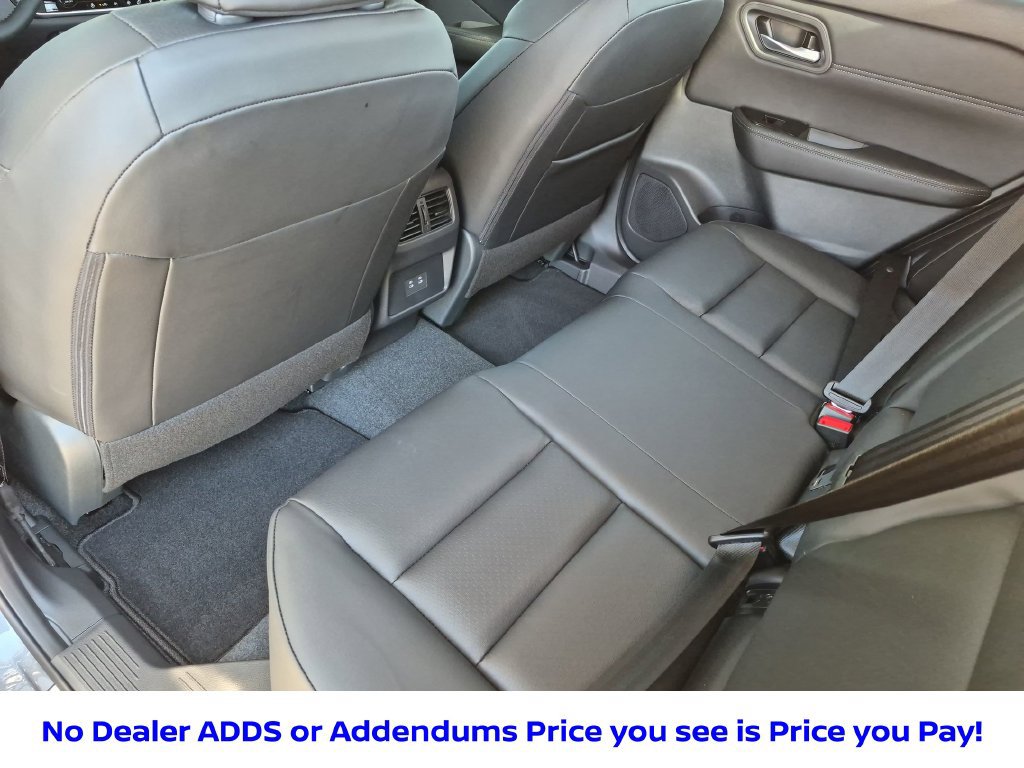 New 2026 Nissan Rogue Dark Armor AWD/4WD image 37