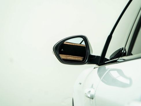 Used 2023 Alfa Romeo Stelvio Veloce image 14