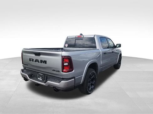 Used 2025 RAM 1500 Big Horn AWD/4WD image 2