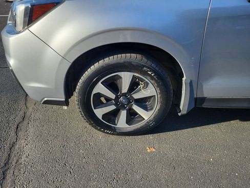 Used 2018 Subaru Forester 2.5i Limited image 19