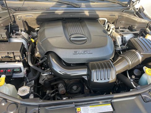 Used 2012 Dodge Durango SXT image 28