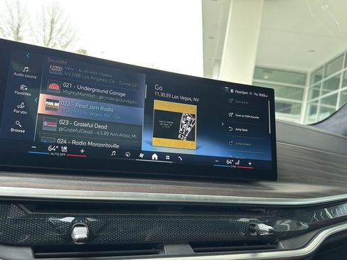 Used 2024 BMW X7 xDrive40i image 22