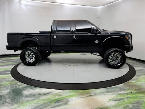 Used 2015 Ford F250 Platinum image 4