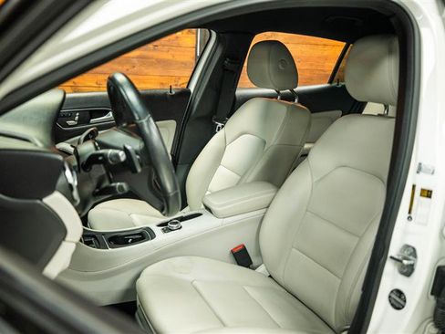 Used 2019 Mercedes-Benz GLA 250 image 10