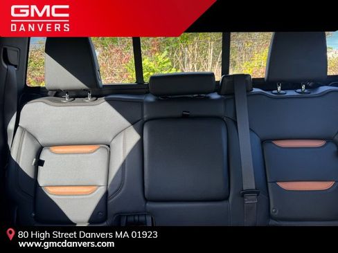 Used 2023 GMC Sierra 2500 AT4 w/ AT4 Premium Plus Package image 25