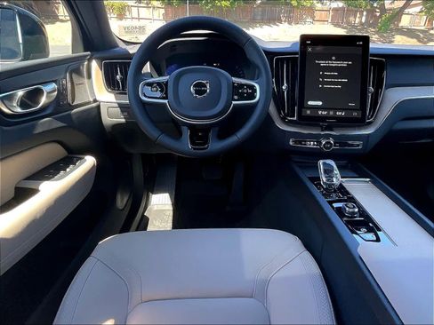 New 2026 Volvo XC60 B5 Plus w/ Climate Package image 15