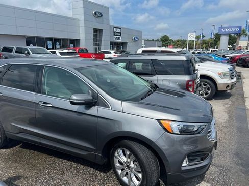 Used 2024 Ford Edge Titanium AWD/4WD image 2