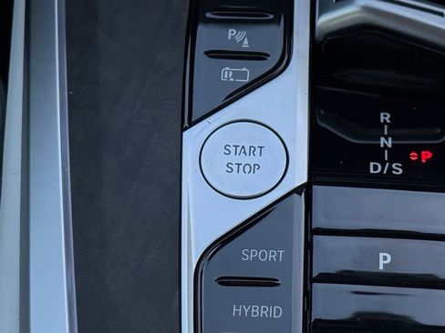 New 2026 BMW X5 xDrive50e image 21