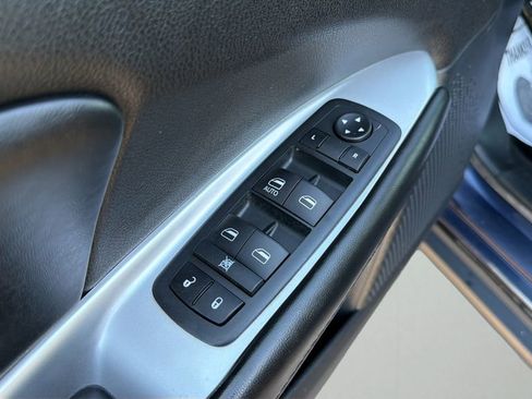 Used 2020 Dodge Journey SE w/ SE Popular Equipment Group image 24