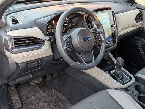 Used 2025 Subaru Forester Limited image 14
