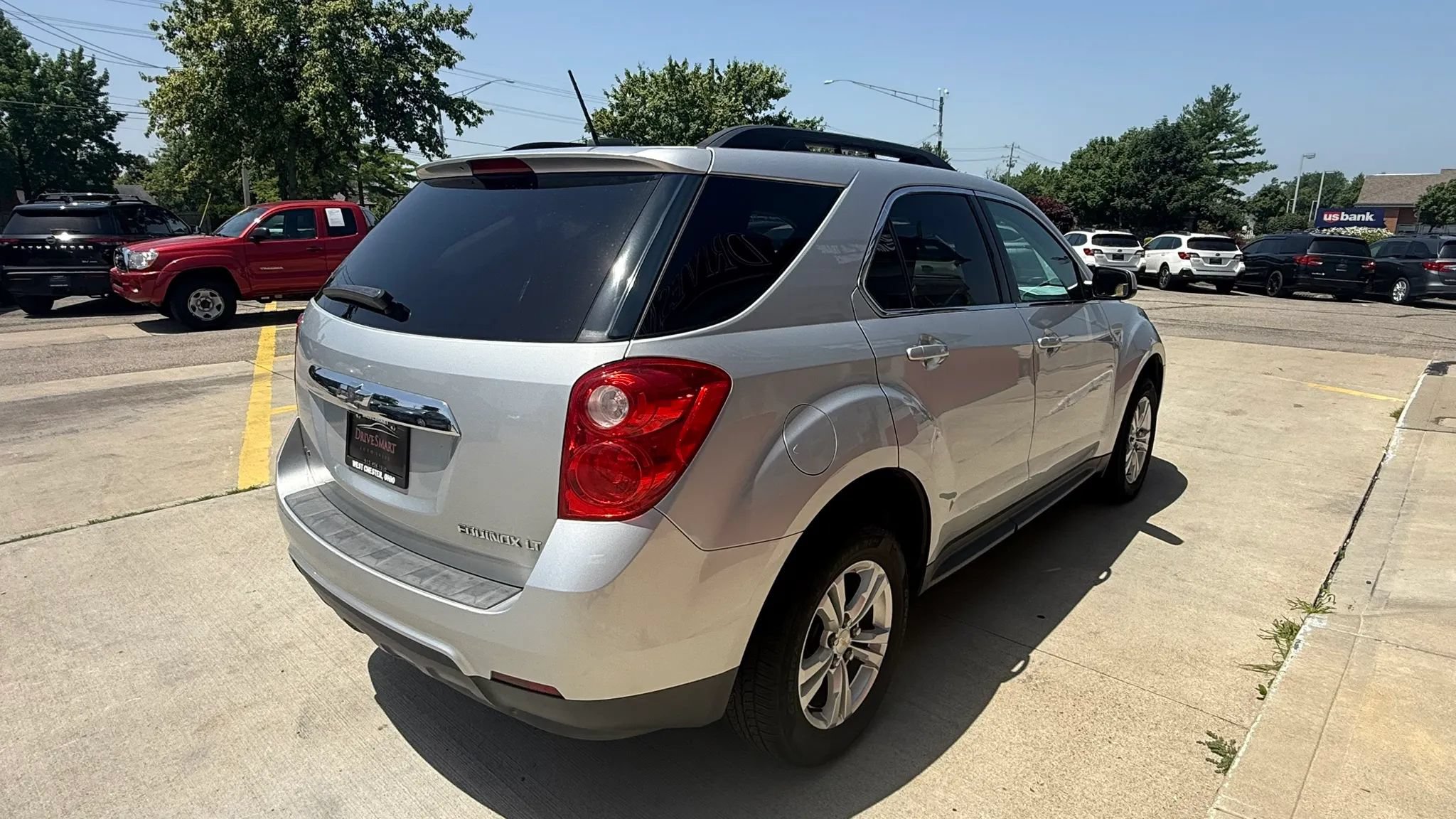 Used 2015 Chevrolet Equinox LT w/ Driver Convenience Package AWD/4WD image 3
