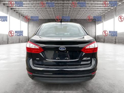 Used 2019 Ford Fiesta SE image 6