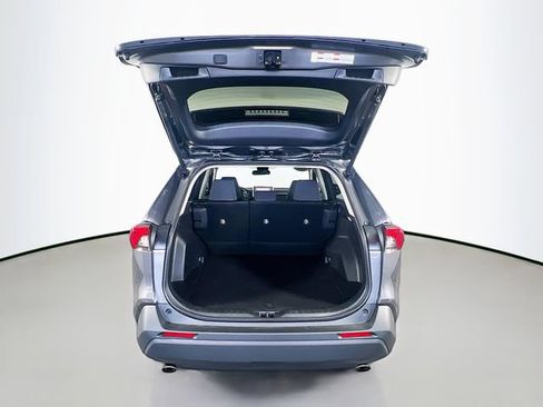 Used 2025 Toyota RAV4 XLE w/ Convenience Package FWD image 29