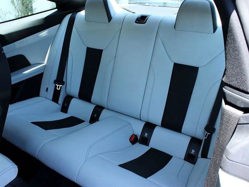 Used 2021 BMW M4 Coupe image 16