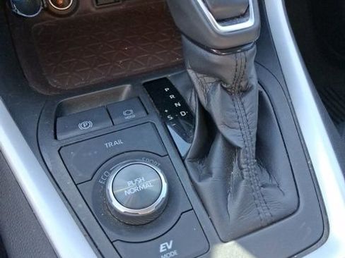 Used 2021 Toyota RAV4 Limited w/ Limited Grade Weather Package image 20