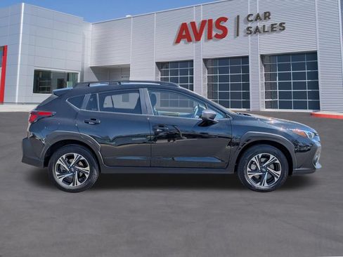 Used 2025 Subaru Crosstrek 2.5i Premium AWD/4WD image 5