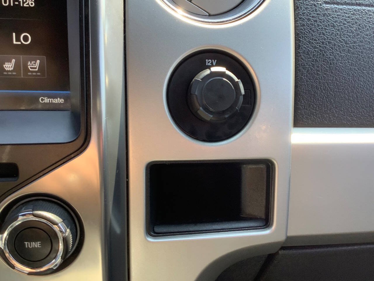 Used 2014 Ford F150 FX4 w/ Equipment Group 402A Luxury AWD/4WD image 49