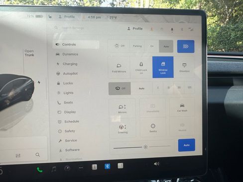 Used 2024 Tesla Model 3 image 32