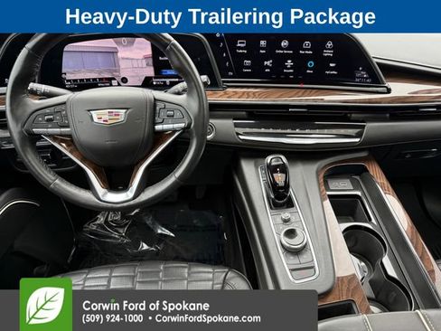 Used 2022 Cadillac Escalade Sport Platinum w/ LPO, ONYX Package image 3