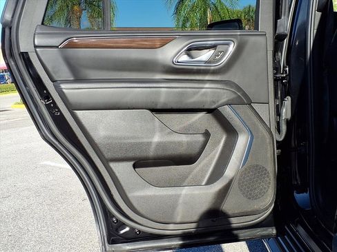 Used 2024 GMC Yukon SLE image 22