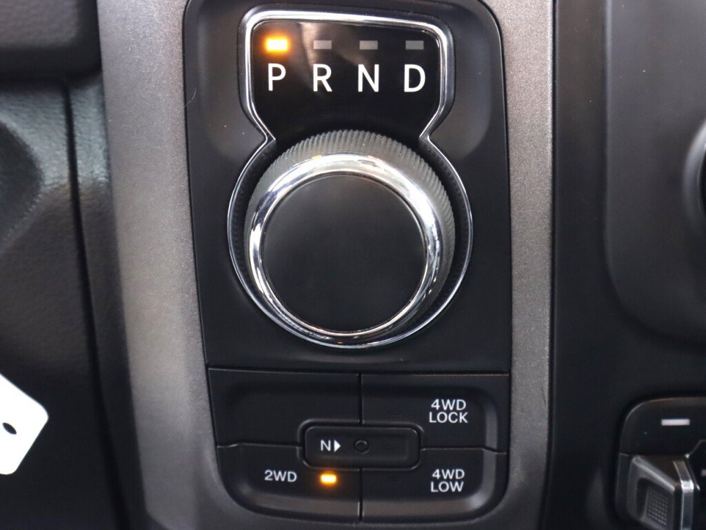 Used 2017 RAM 1500 Express AWD/4WD image 24