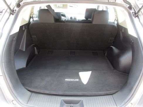 Used 2015 Nissan Rogue S w/ Convenience Package AWD/4WD image 28