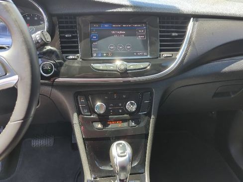 Used 2021 Buick Encore Preferred w/ Safety Package II AWD/4WD image 9