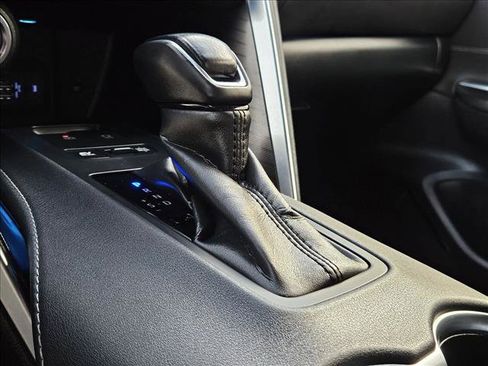 Used 2021 Toyota Venza XLE w/ Softex Package AWD/4WD image 14