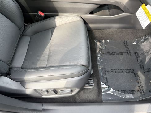 New 2026 Lexus ES 350h w/ Accessory Package (Z2) FWD image 31
