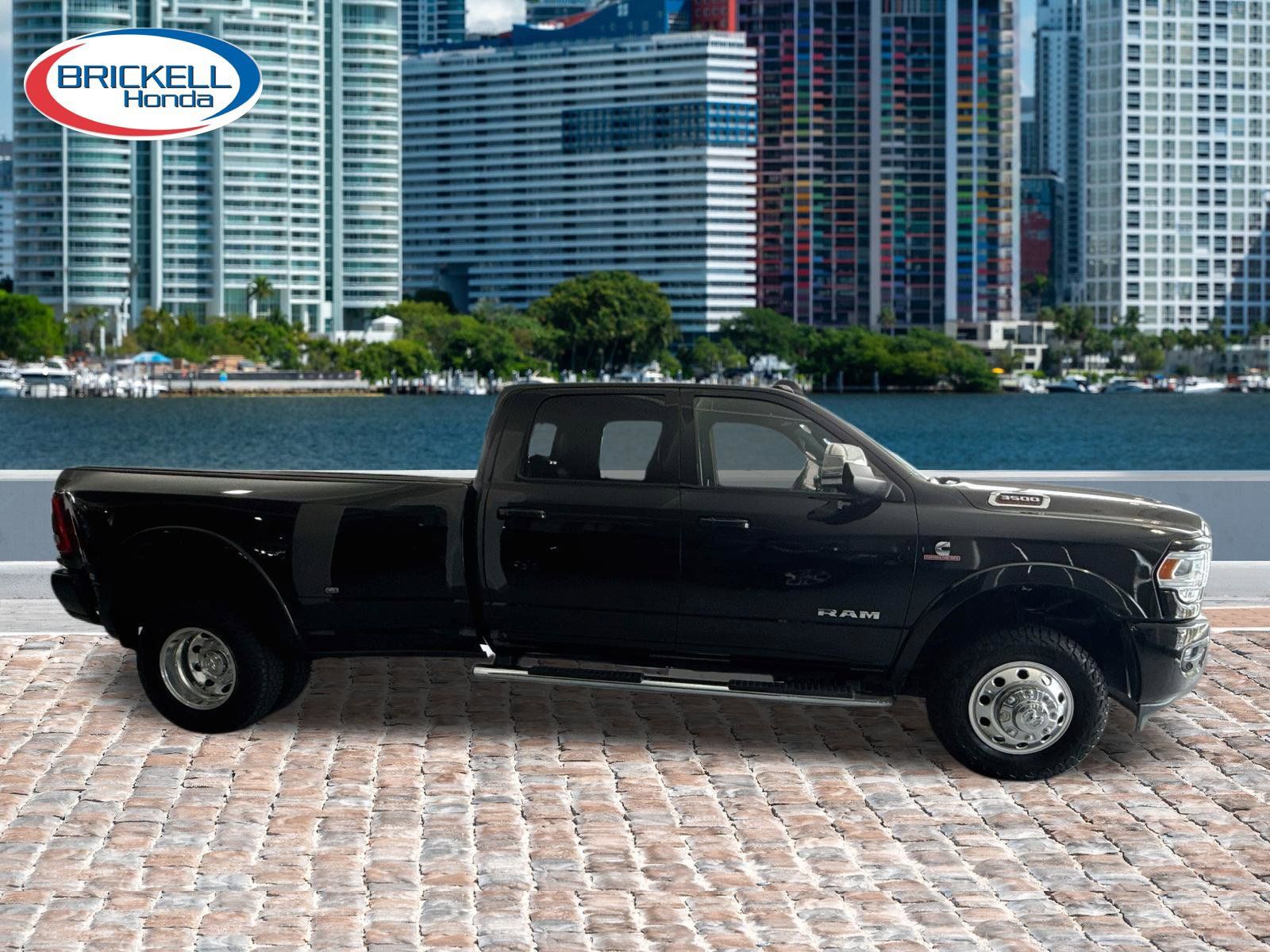 Used 2019 RAM 3500 Laramie AWD/4WD image 2