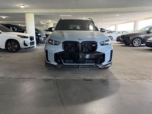 Used 2026 BMW X5 M60i image 5