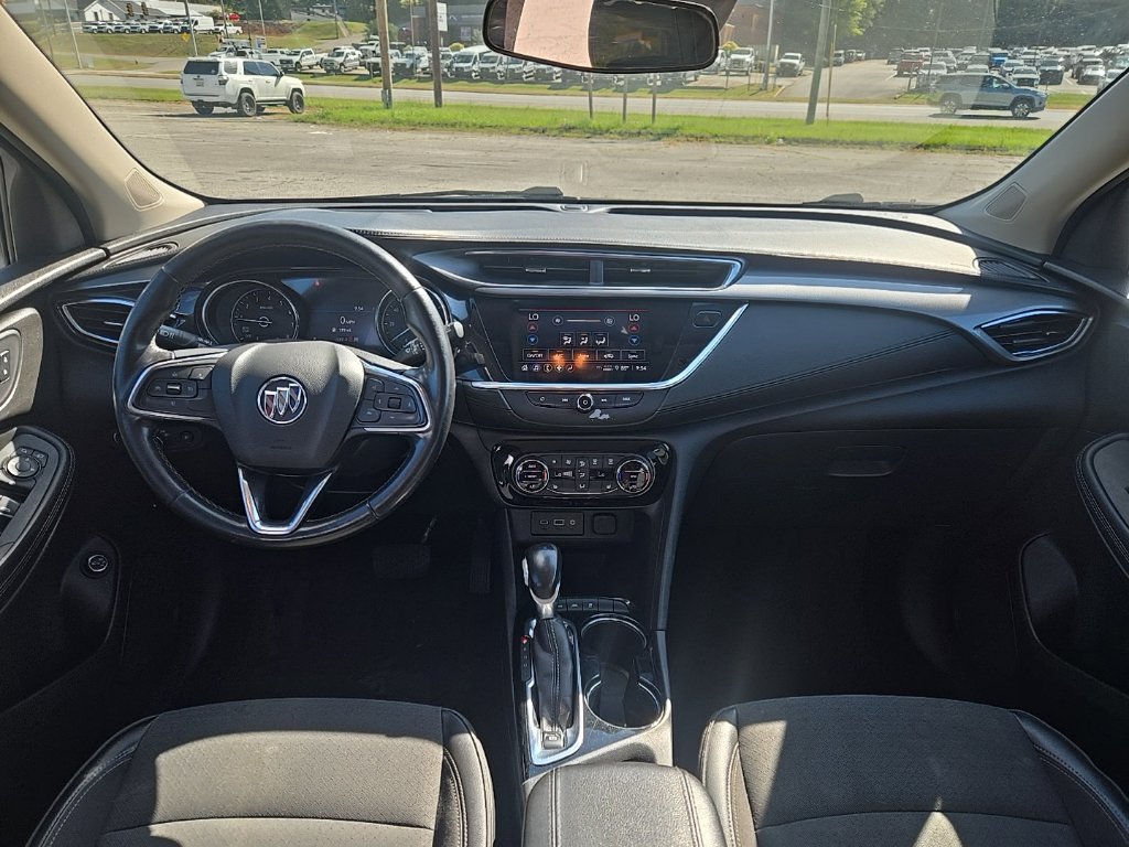 Used 2020 Buick Encore GX Select AWD/4WD image 3