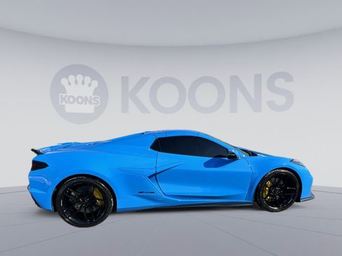 Used 2025 Chevrolet Corvette Z06 image 8