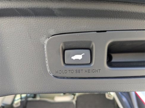 Used 2024 Honda CR-V EX-L image 13
