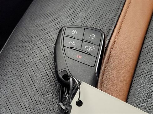 Used 2022 GMC Sierra 1500 AT4 image 30