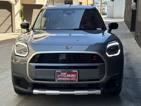 Certified 2025 MINI Cooper Countryman S AWD/4WD image 2