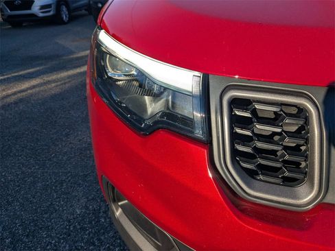 Used 2025 Jeep Compass Trailhawk w/ Trailhawk Elite Group image 10