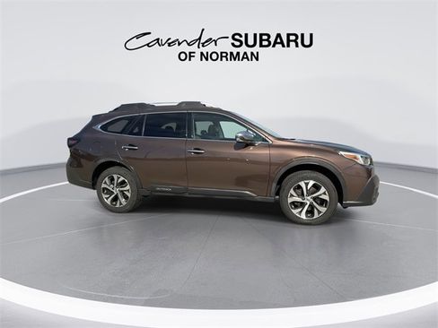 Used 2020 Subaru Outback Touring image 9