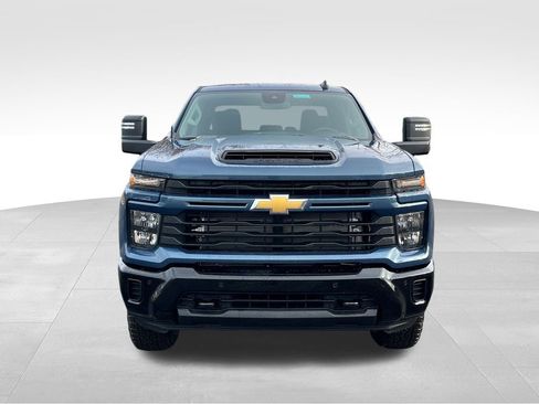 New 2026 Chevrolet Silverado 2500 Custom w/ Custom Value Package AWD/4WD image 6