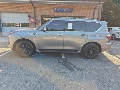 Used 2023 Nissan Armada SV w/ Cargo Package RWD image 3